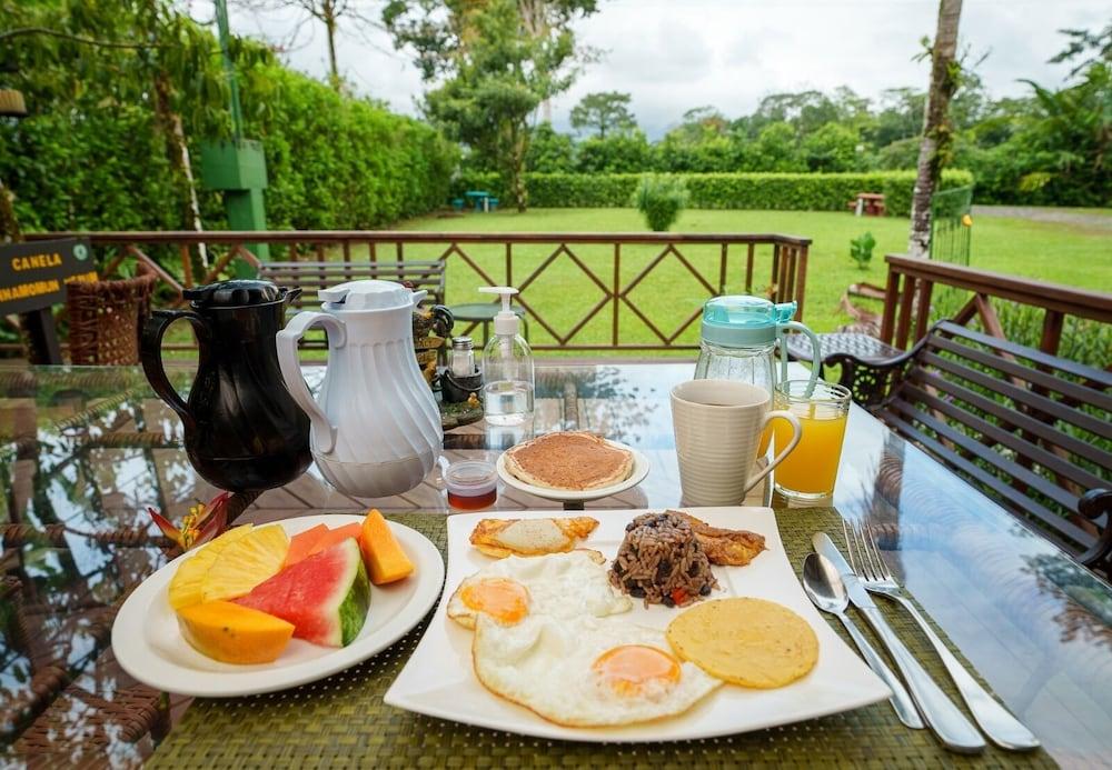 Hotel Eco Arenal La Fortuna